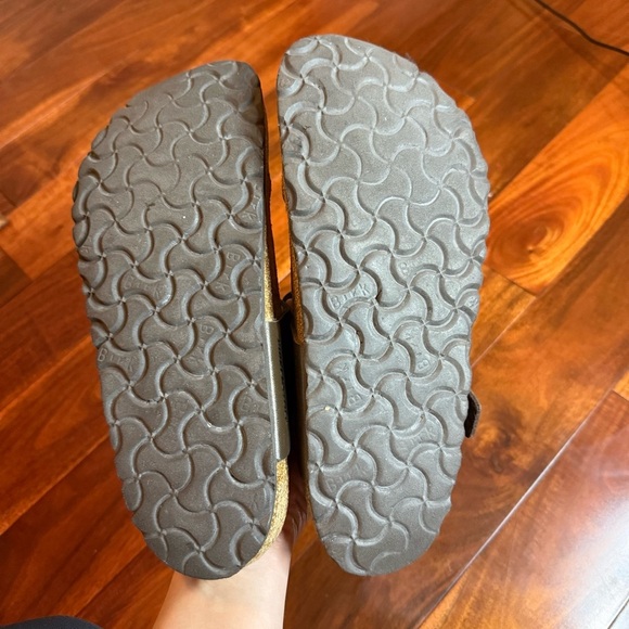 Tan and Black Thong Sandals with Contoured Footbed - Picture 16 of 16